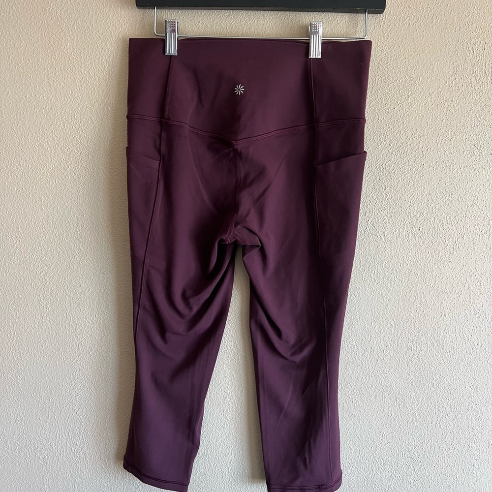 Athleta cropped size M